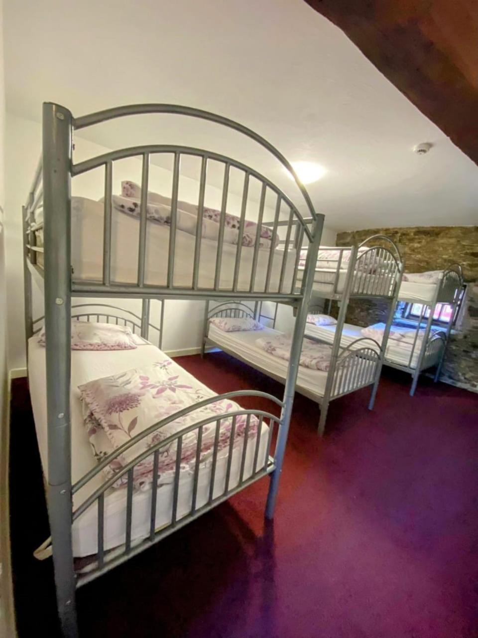 Old Mill Holiday Hostel Westport Exterior photo
