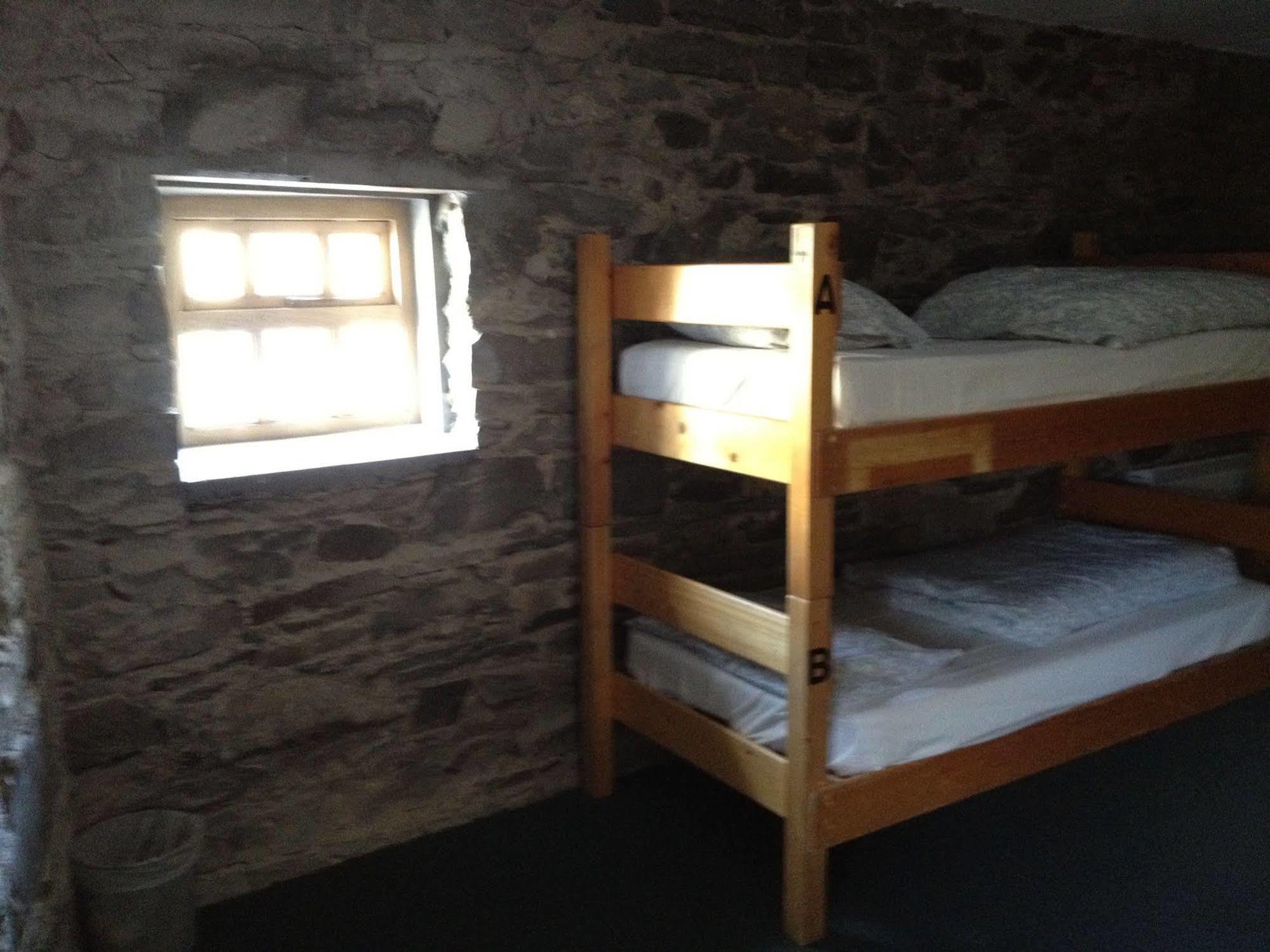 Old Mill Holiday Hostel Westport Exterior photo